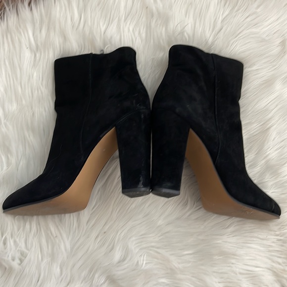 STEVE MADDEN | Glorius Bootie | Black Suede |Size 10 - Picture 5 of 11